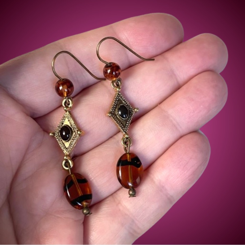 Vintage goldtone & striped art glass dangle earrings